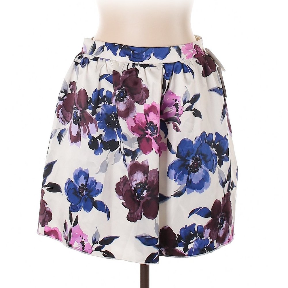 ❤️ Speechless Floral Skirt Size 13 NWT